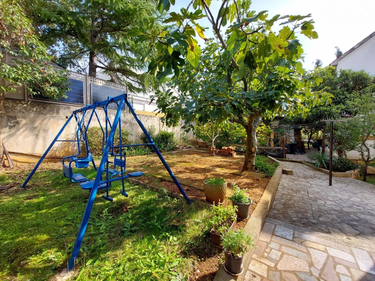 Apartments Vilim Pinezići Kültér fotó