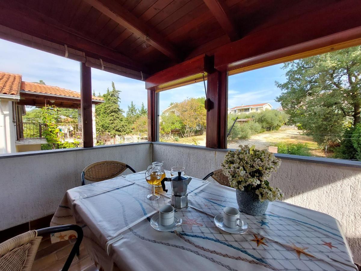 Apartments Vilim Pinezići Kültér fotó